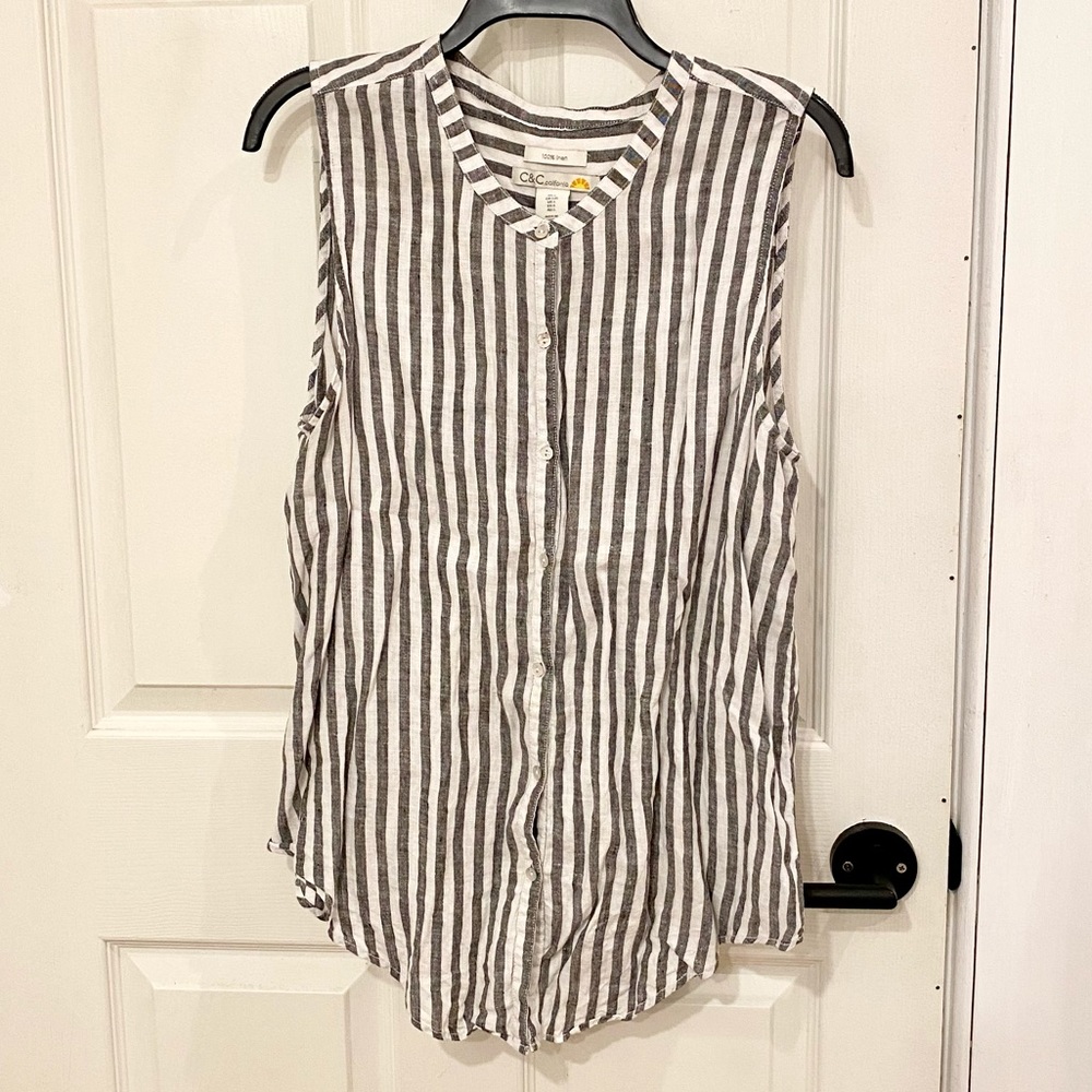 Sleeveless Linen Button Up - image 1